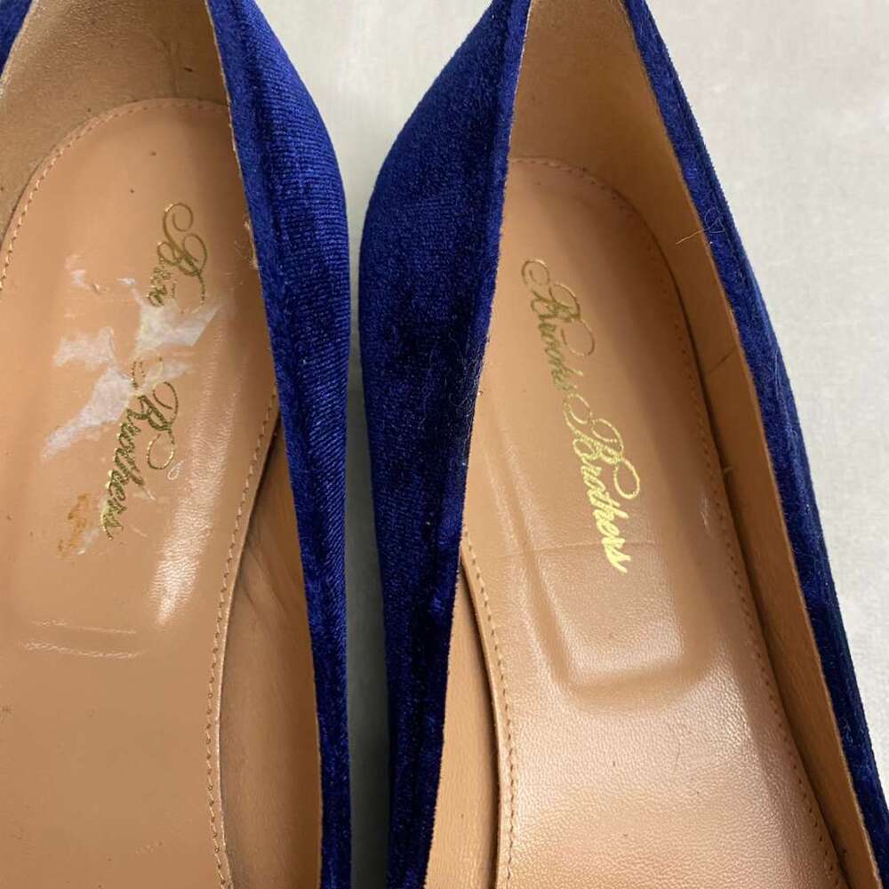 Brooks Brothers Women's  Navy Blue Velvet Rhinestone Loafers Made in Italy Sz 9 - Picture 4 of 7